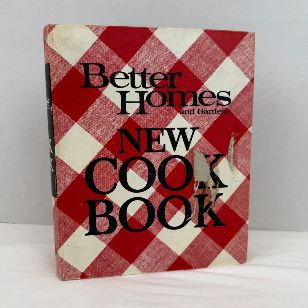 Better Homes‎ and Gardens New Cook Book Vintage Red Gingham 5 Ring Binder 1970s